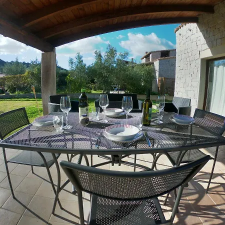 Del Moro, Calasinzias - Free Wifi - 300mt From The ! Casa vacanze