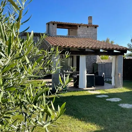 Del Moro, Calasinzias - Free Wifi - 300mt From The ! *
